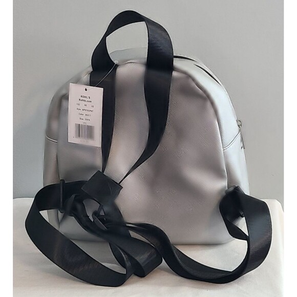 Snoopy/Woodstock Peanuts Official Mini Backpack BioWorld Dog House Silver/Red - Picture 2 of 14